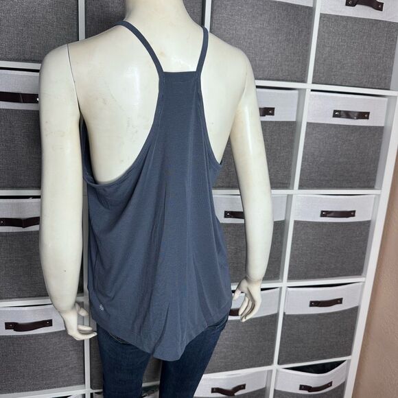 Athleta Explore Tank in Granite Size Medium - Picture 3 of 16